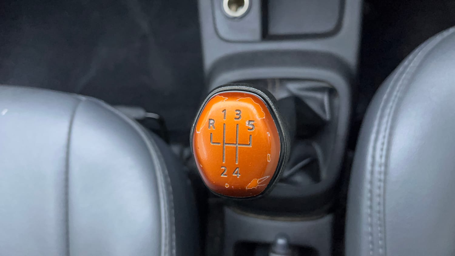 Used 2018 Renault Kwid CLIMBER 1.0 Petrol Manual interior GEAR  KNOB VIEW