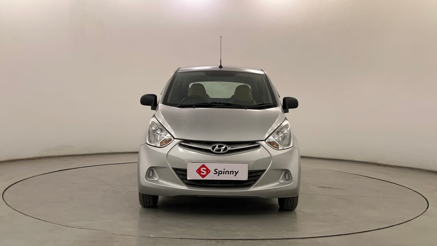 Used 2018 Hyundai Eon Magna + Petrol Manual exterior FRONT VIEW