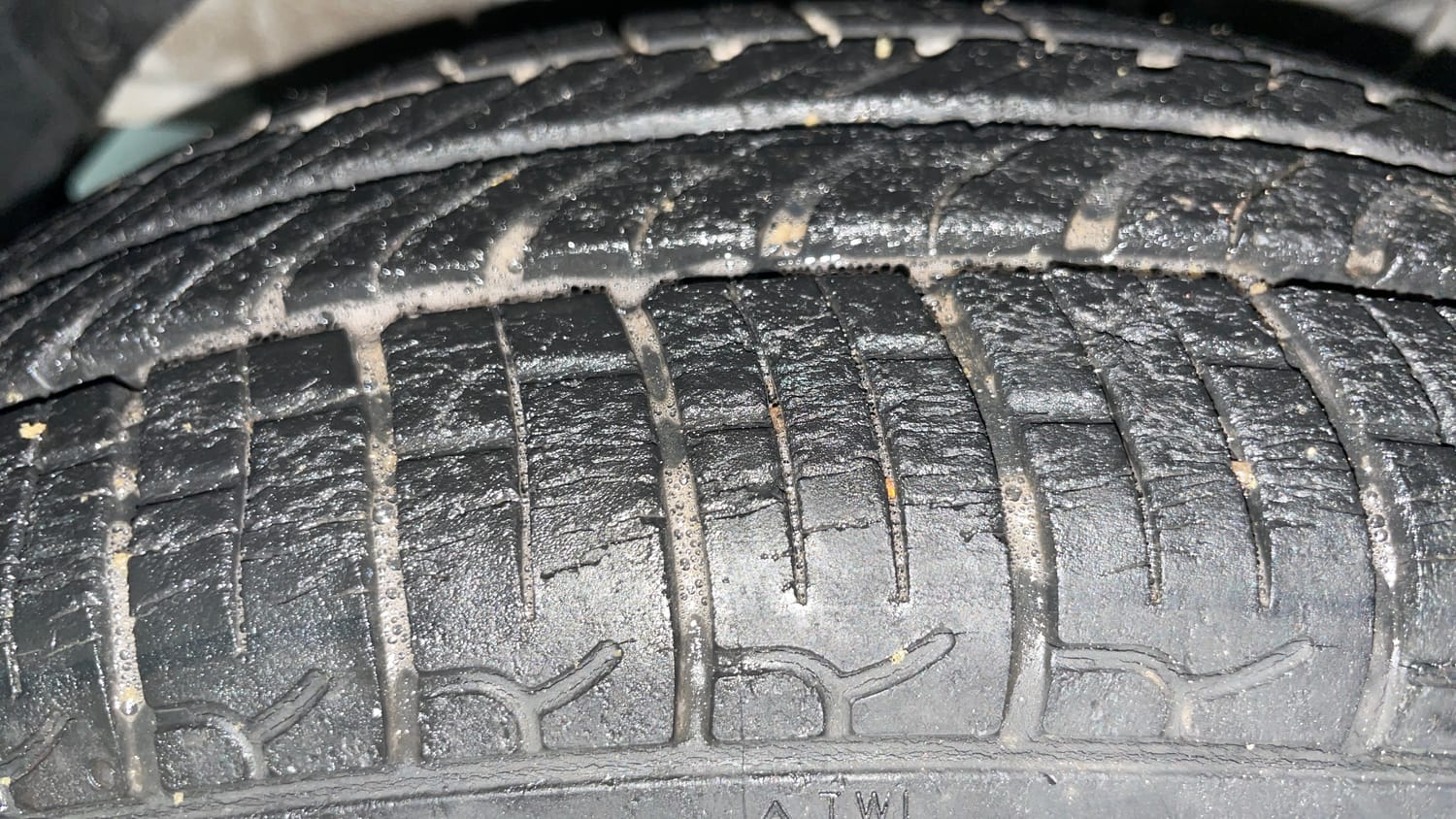 Used 2021 Hyundai Santro Magna Petrol Manual tyres LEFT FRONT TYRE TREAD VIEW