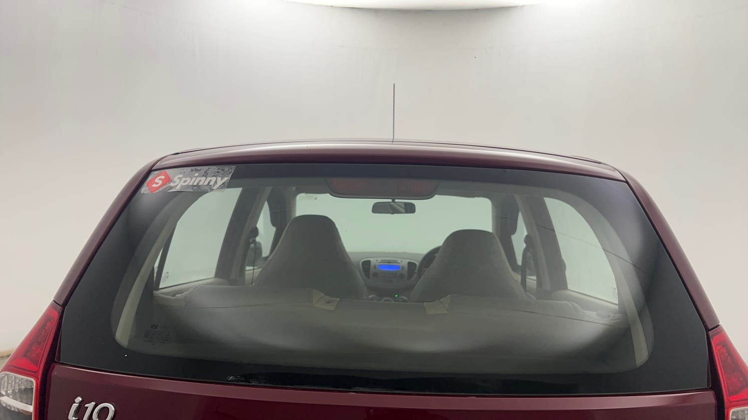 Used 2016 Hyundai i10 Sportz 1.1 iRDE2 Petrol Manual exterior BACK WINDSHIELD VIEW