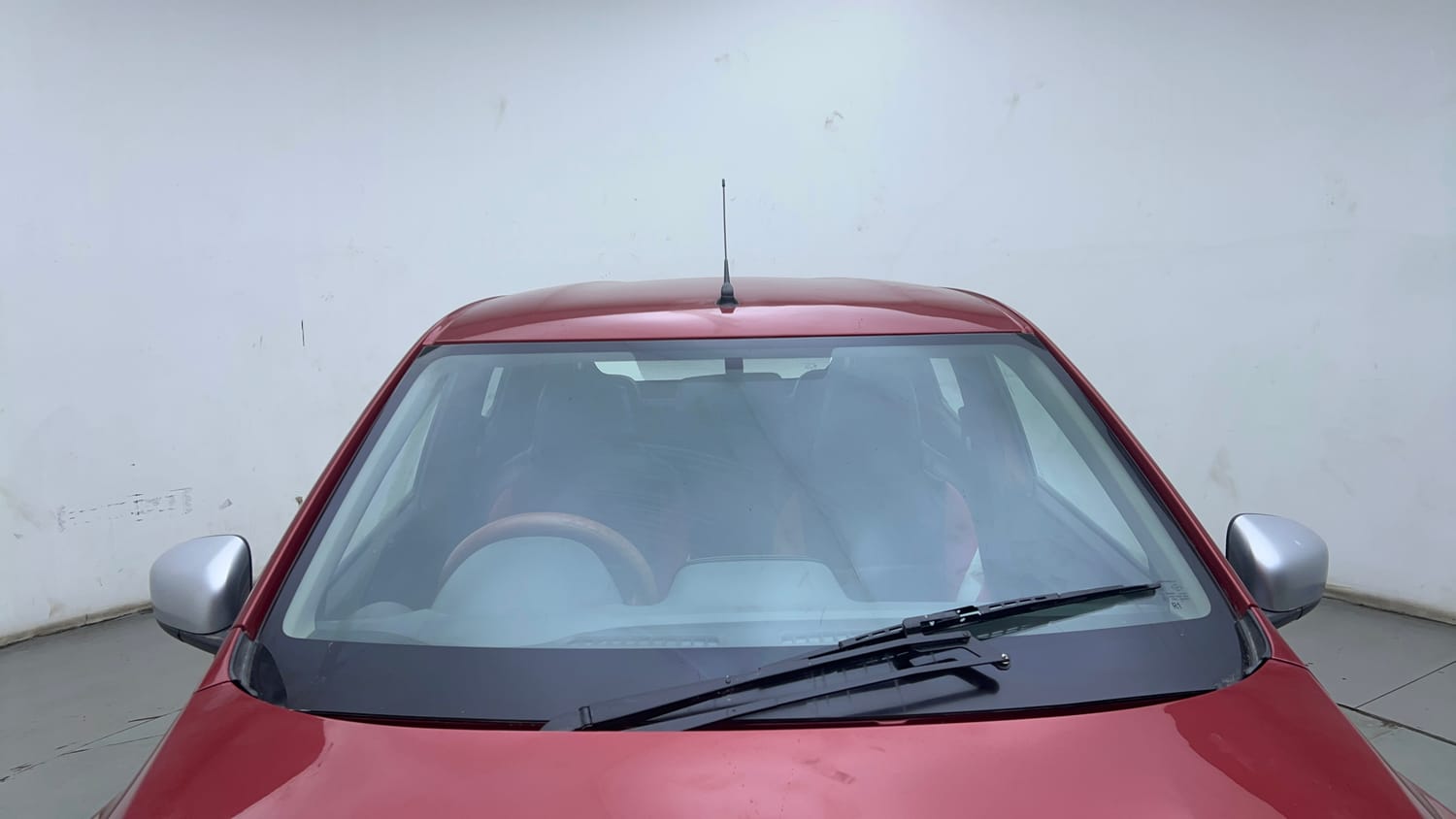 Used 2018 Renault Kwid RXT (O) 1.0 SCE Edition Petrol Manual exterior FRONT WINDSHIELD VIEW