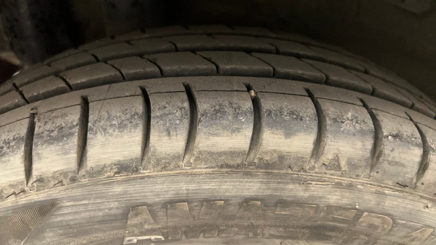 Used 2014 Chevrolet Beat LT Petrol Petrol Manual tyres RIGHT REAR TYRE TREAD VIEW