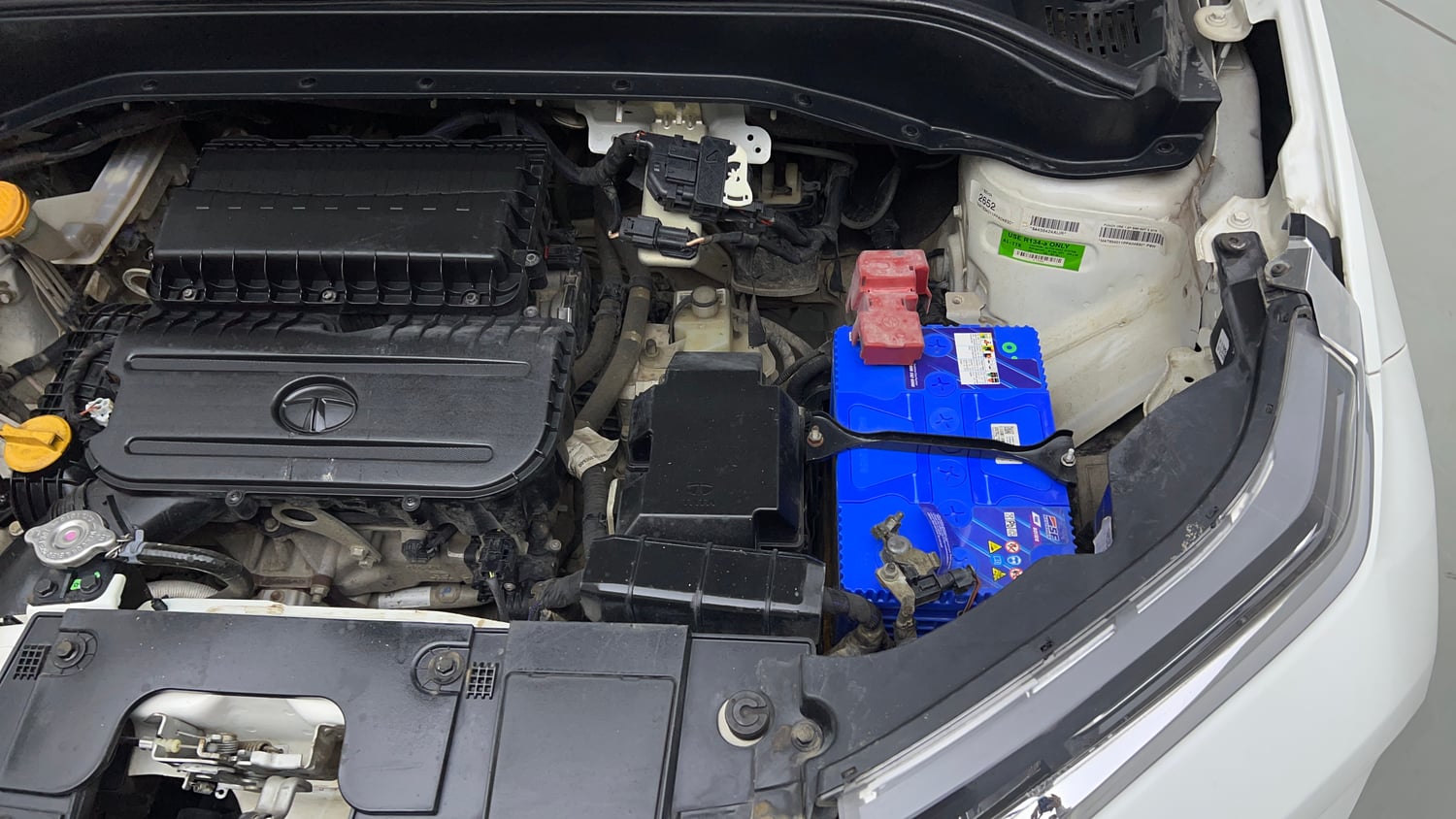 Used 2023 Tata Punch Creative AMT Petrol Automatic engine ENGINE LEFT SIDE VIEW