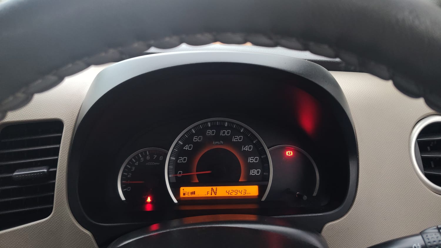 Used 2016 Maruti Suzuki Wagon R 1.0 VXI AMT Petrol Automatic interior CLUSTERMETER VIEW