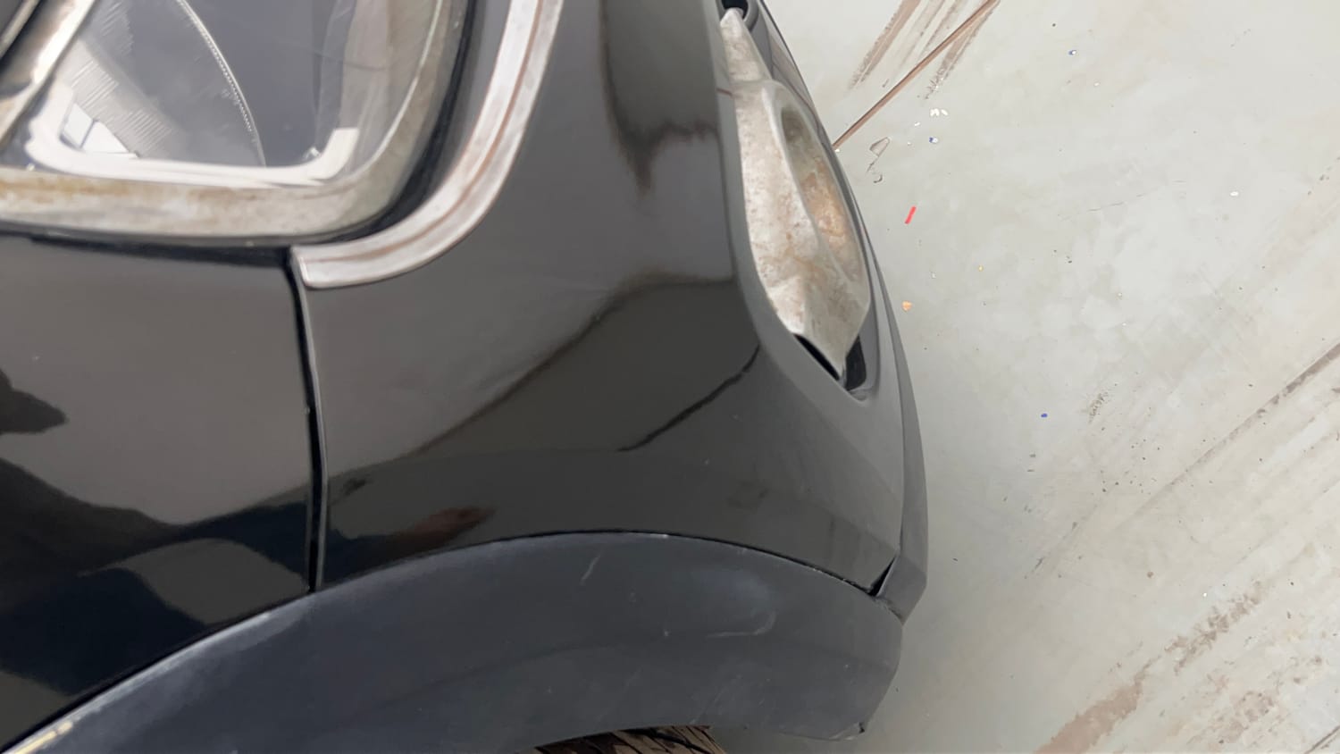 Used 2018 Renault Kwid 1.0 RXT Petrol Manual dents MINOR SCRATCH