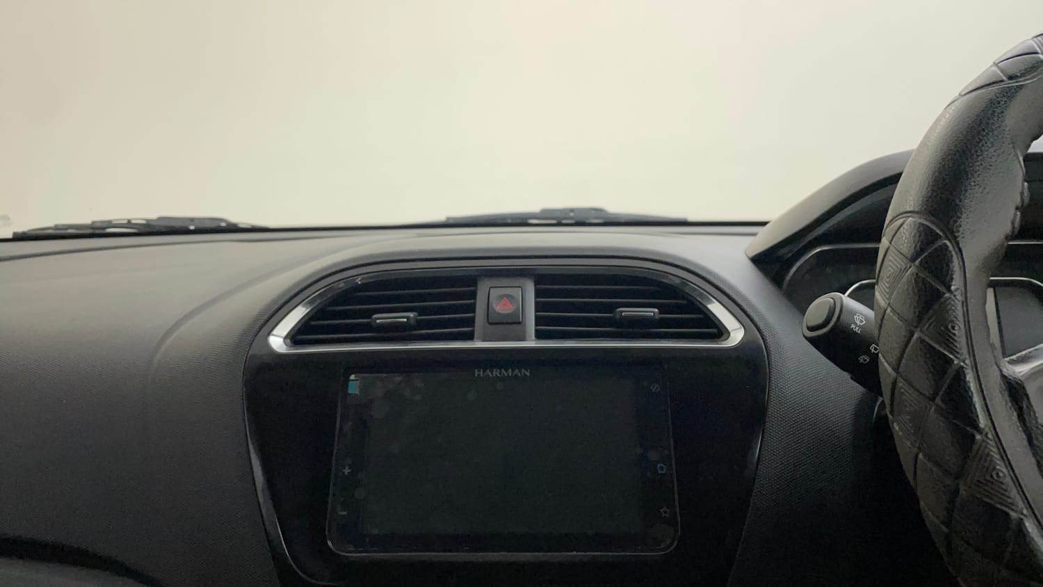 Used 2021 Tata Tiago XZA Plus Petrol Automatic top_features Integrated (in-dash) music system
