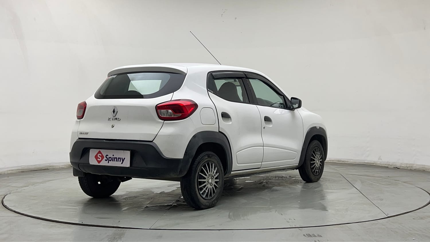 Used 2019 Renault Kwid RXT (O) 1.0 SCE Edition Petrol Manual exterior RIGHT REAR CORNER VIEW