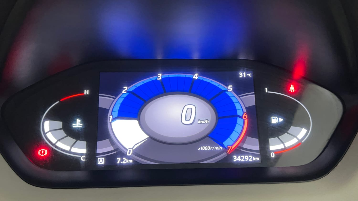 Used 2023 Nissan Magnite XV Petrol Manual interior CLUSTERMETER VIEW