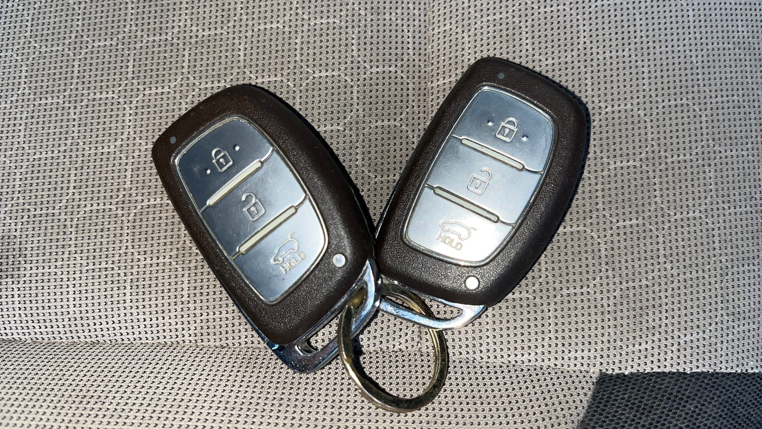 Used 2016 Hyundai Elite i20 Asta 1.2 Petrol Manual extra CAR KEY VIEW