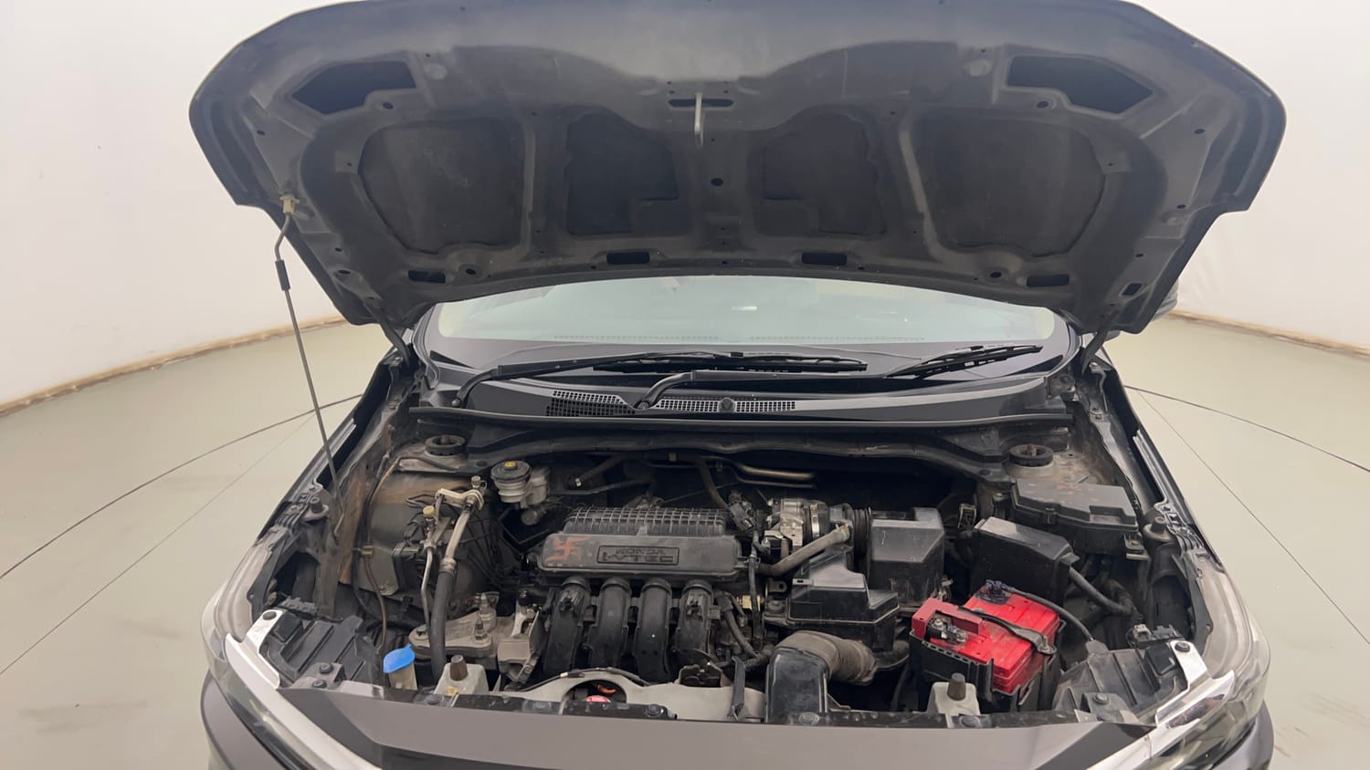 Used 2021 Honda Amaze VX MT 1.2 Petrol Petrol Manual engine ENGINE & BONNET OPEN FRONT VIEW