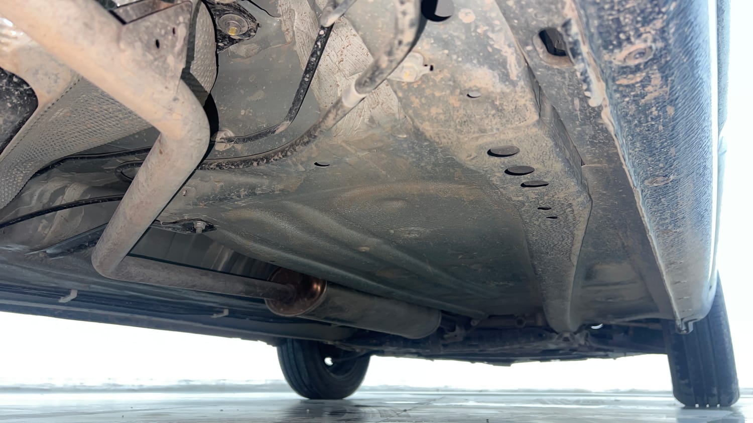 Used 2024 Maruti Suzuki Ignis Sigma 1.2 MT Petrol Manual extra REAR RIGHT UNDERBODY VIEW