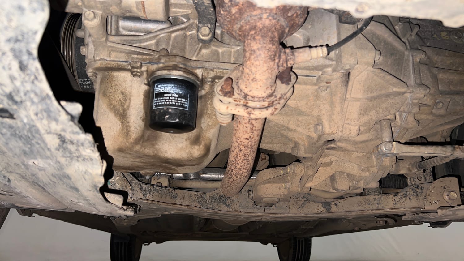 Used 2017 Maruti Suzuki Baleno Zeta 1.2 Petrol Manual extra FRONT LEFT UNDERBODY VIEW