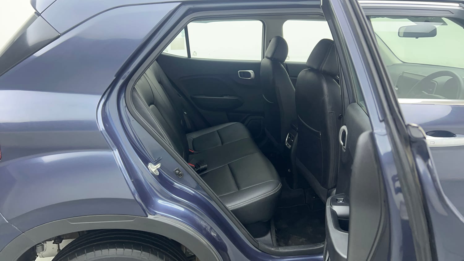 Used 2020 Hyundai Venue S 1.0 Turbo DCT Petrol Automatic interior RIGHT SIDE REAR DOOR CABIN VIEW