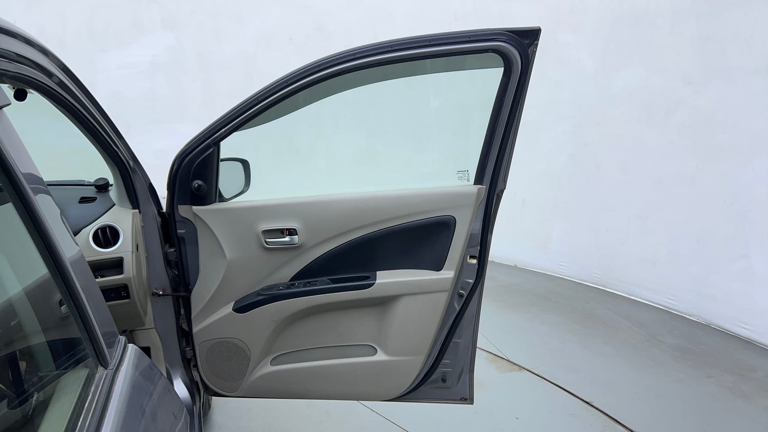 Used 2016 Maruti Suzuki Celerio VXi Petrol Manual interior RIGHT FRONT DOOR OPEN VIEW