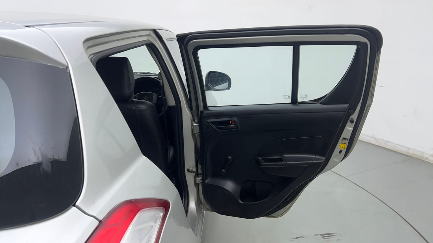 Used 2015 Maruti Suzuki Swift Lxi (O) Petrol Manual interior RIGHT REAR DOOR OPEN VIEW