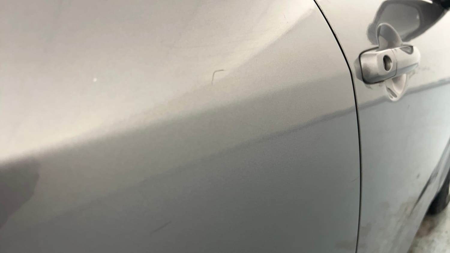 Used 2014 Maruti Suzuki Swift VXi Petrol Manual dents MINOR SCRATCH
