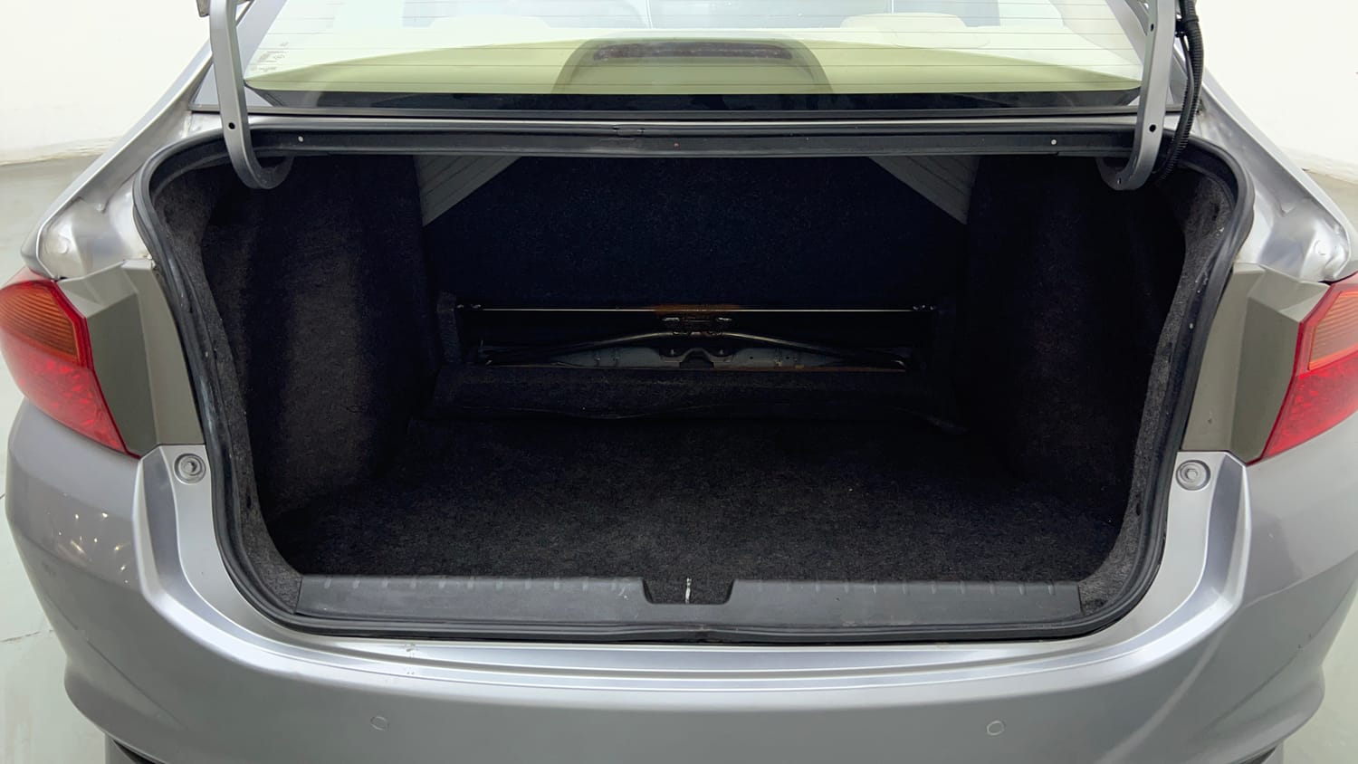 Used 2022 Honda City 4th Generation V Petrol Petrol Manual interior DICKY INSIDE VIEW