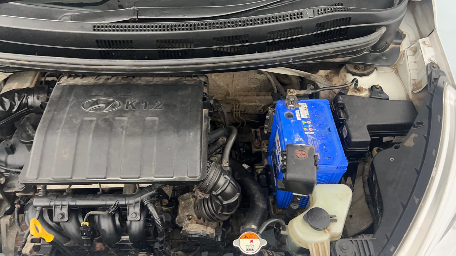 Used 2014 Hyundai Grand i10 Magna 1.2 Kappa VTVT Petrol Manual engine ENGINE LEFT SIDE VIEW