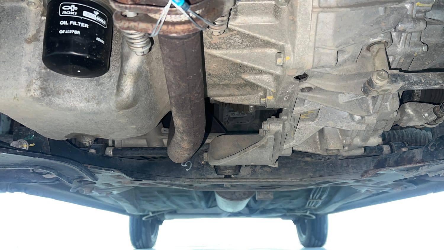 Used 2024 Maruti Suzuki Ignis Sigma 1.2 MT Petrol Manual extra FRONT LEFT UNDERBODY VIEW