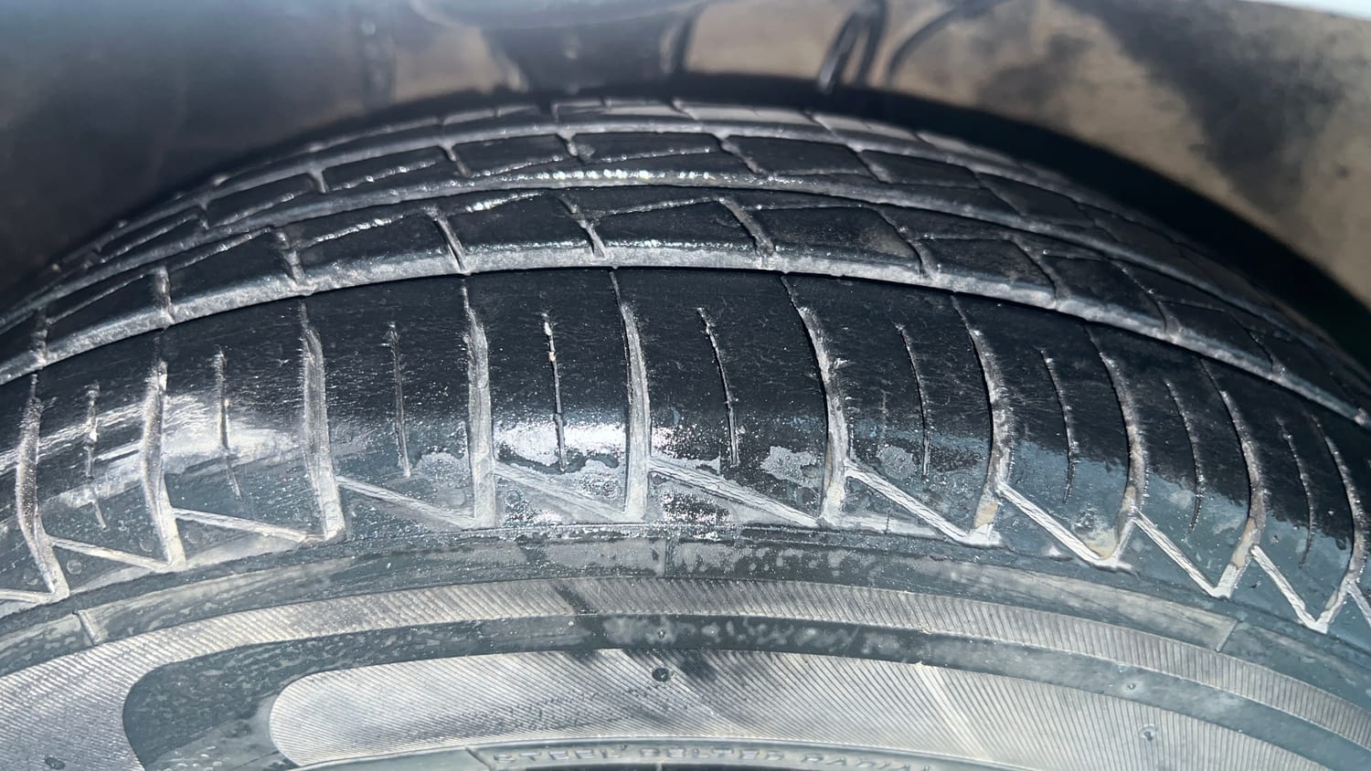 Used 2020 Maruti Suzuki Alto 800 VXi Petrol Manual tyres RIGHT FRONT TYRE TREAD VIEW