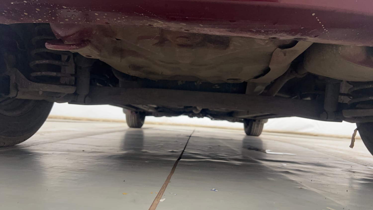 Used 2016 Hyundai i10 Sportz 1.1 iRDE2 Petrol Manual extra REAR UNDERBODY VIEW (TAKEN FROM REAR)