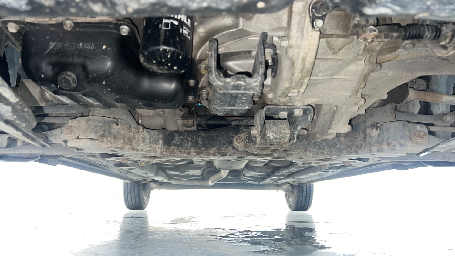 Used 2016 Hyundai Grand i10 Asta 1.2 Kappa VTVT (O) Petrol Manual extra FRONT LEFT UNDERBODY VIEW