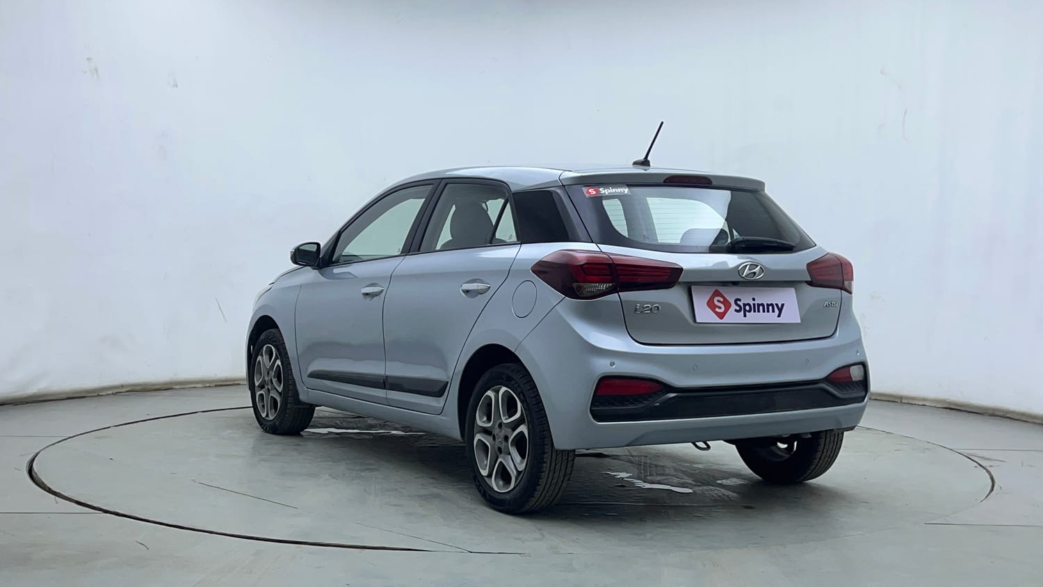 Used 2020 Hyundai Elite i20 Asta 1.2 (O) CVT Petrol Automatic exterior LEFT REAR CORNER VIEW
