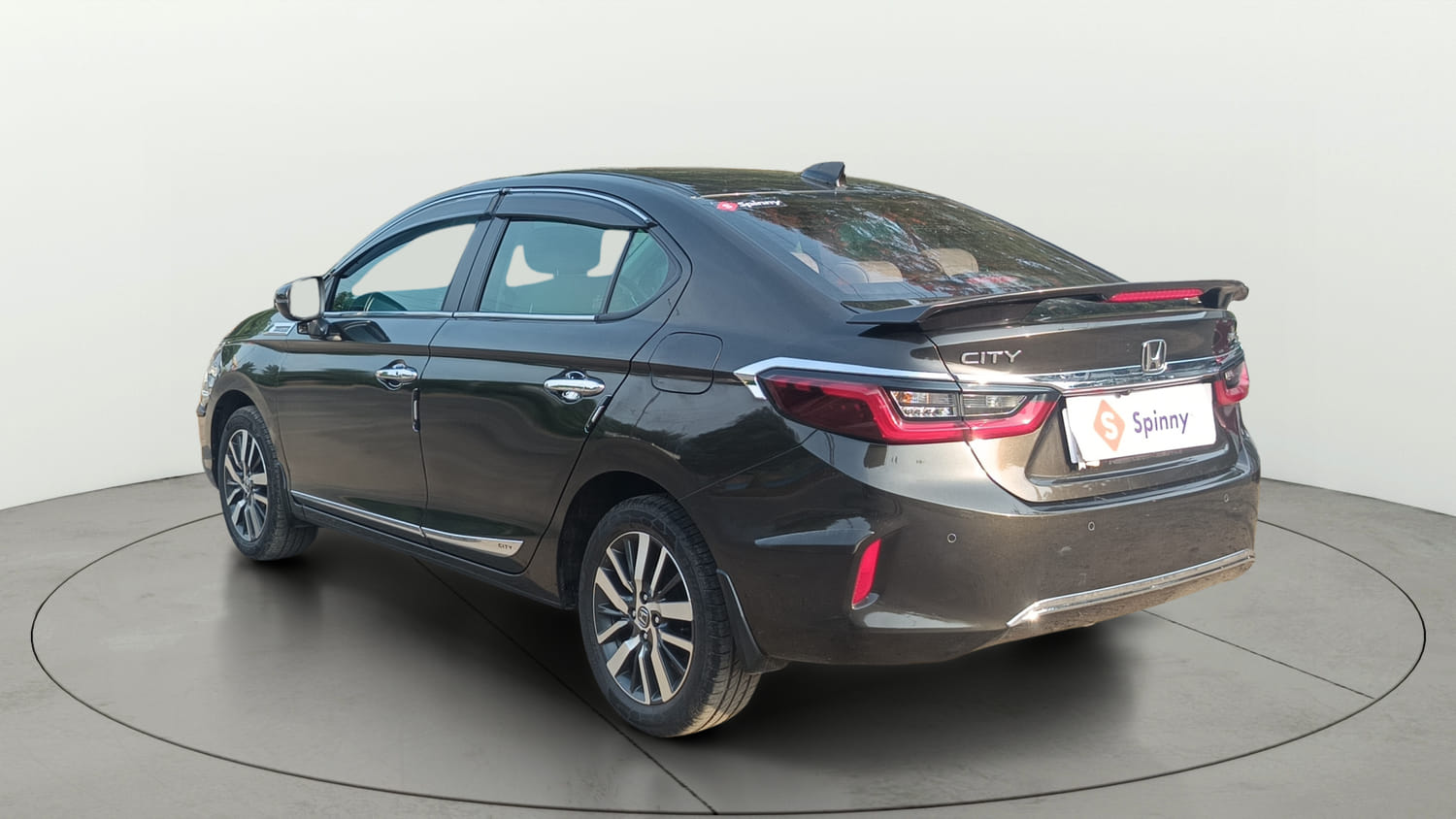 Used 2023 Honda City ZX Petrol Petrol Manual exterior LEFT REAR CORNER VIEW