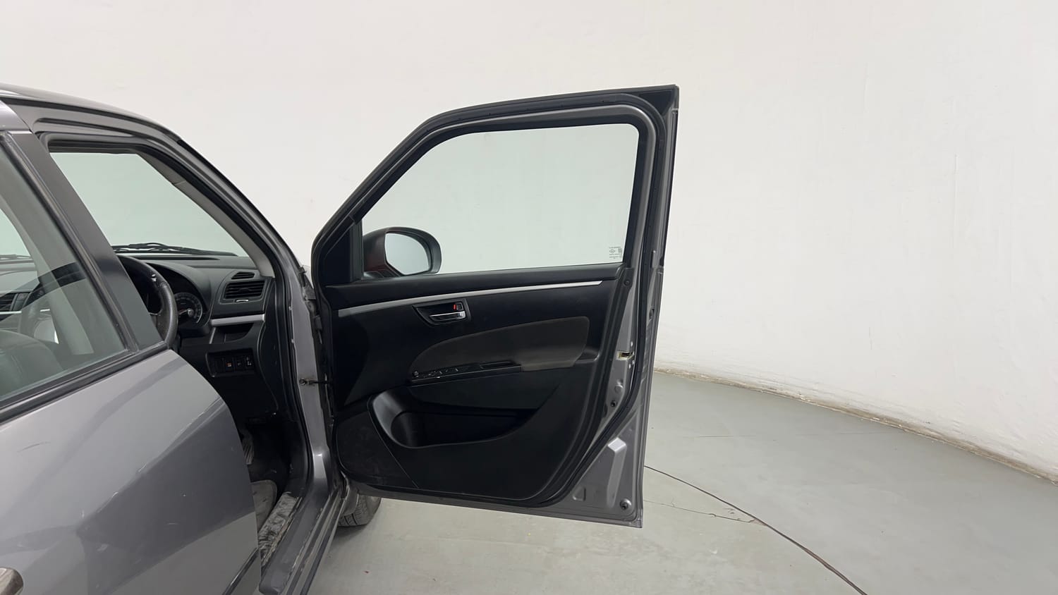 Used 2014 Maruti Suzuki Swift VXi Petrol Manual interior RIGHT FRONT DOOR OPEN VIEW
