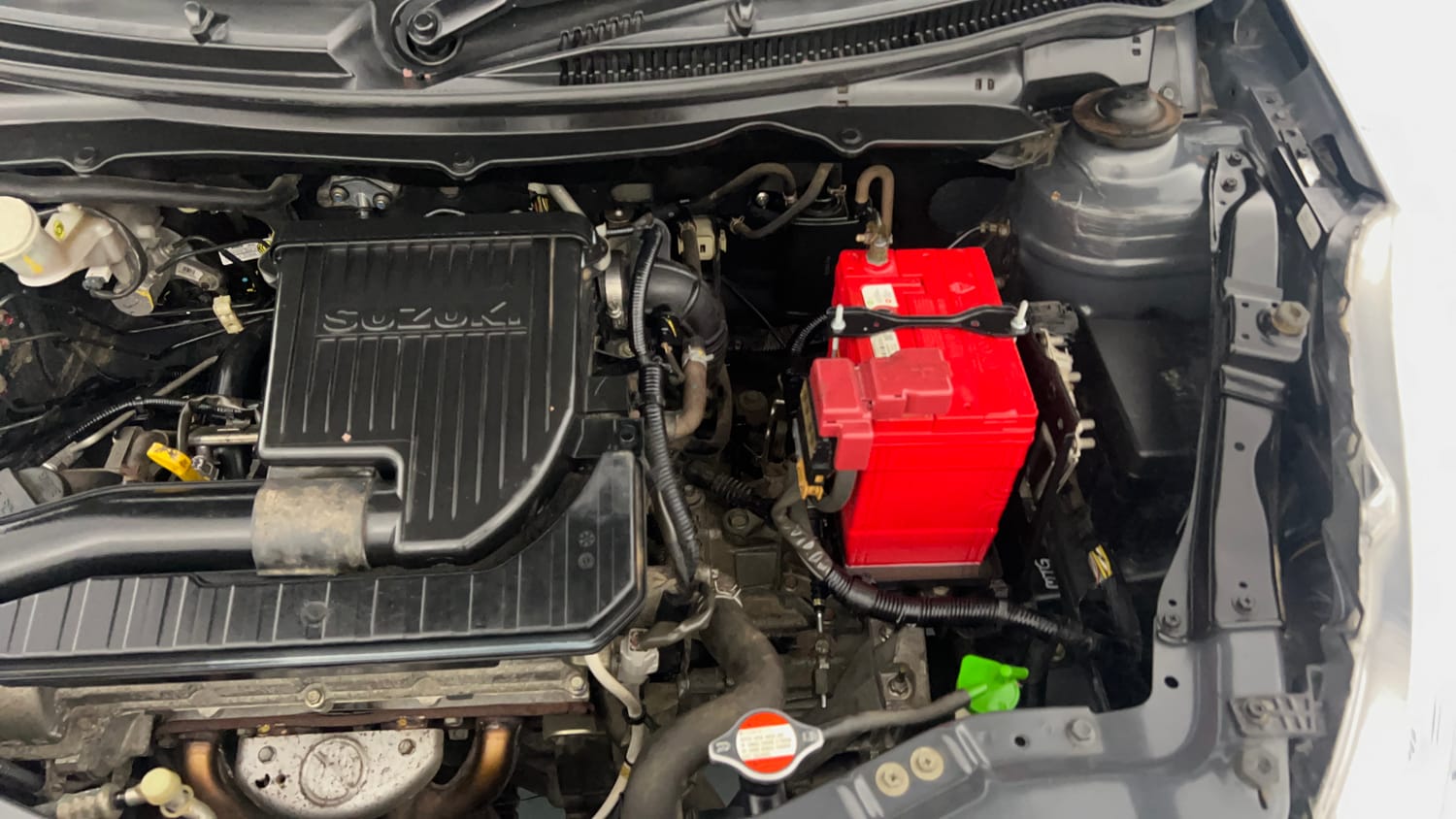 Used 2014 Maruti Suzuki Swift VXi Petrol Manual engine ENGINE LEFT SIDE VIEW