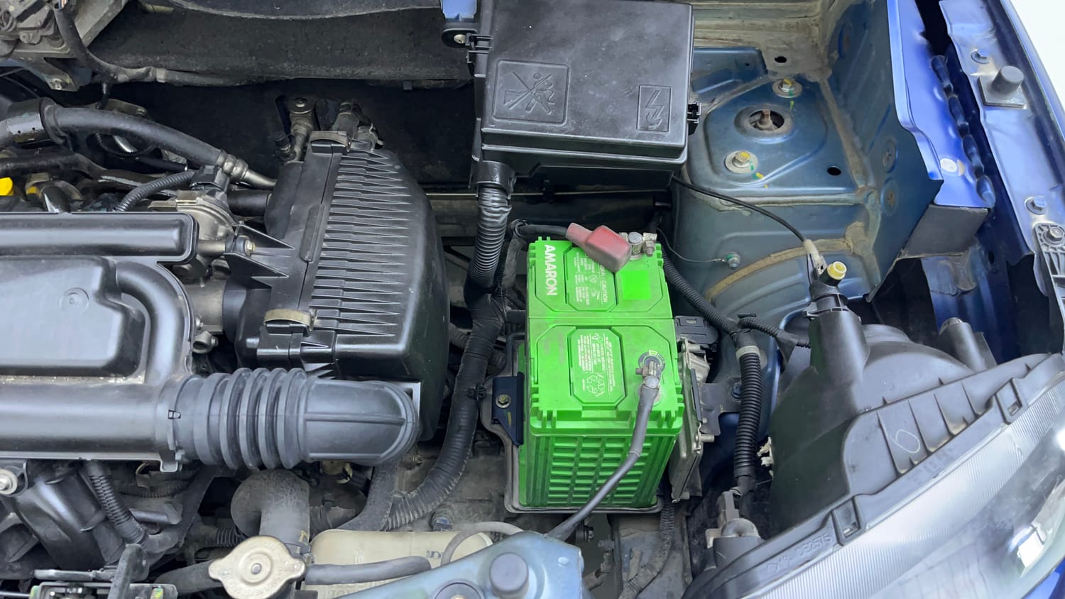 Used 2018 Renault Kwid CLIMBER 1.0 Petrol Manual engine ENGINE LEFT SIDE VIEW