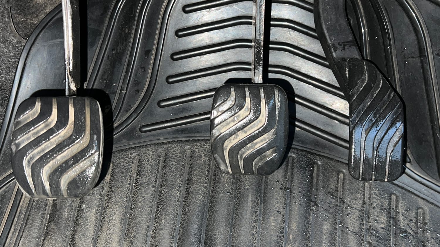 Used 2019 Renault Kwid RXT (O) 1.0 SCE Edition Petrol Manual interior PEDALS VIEW