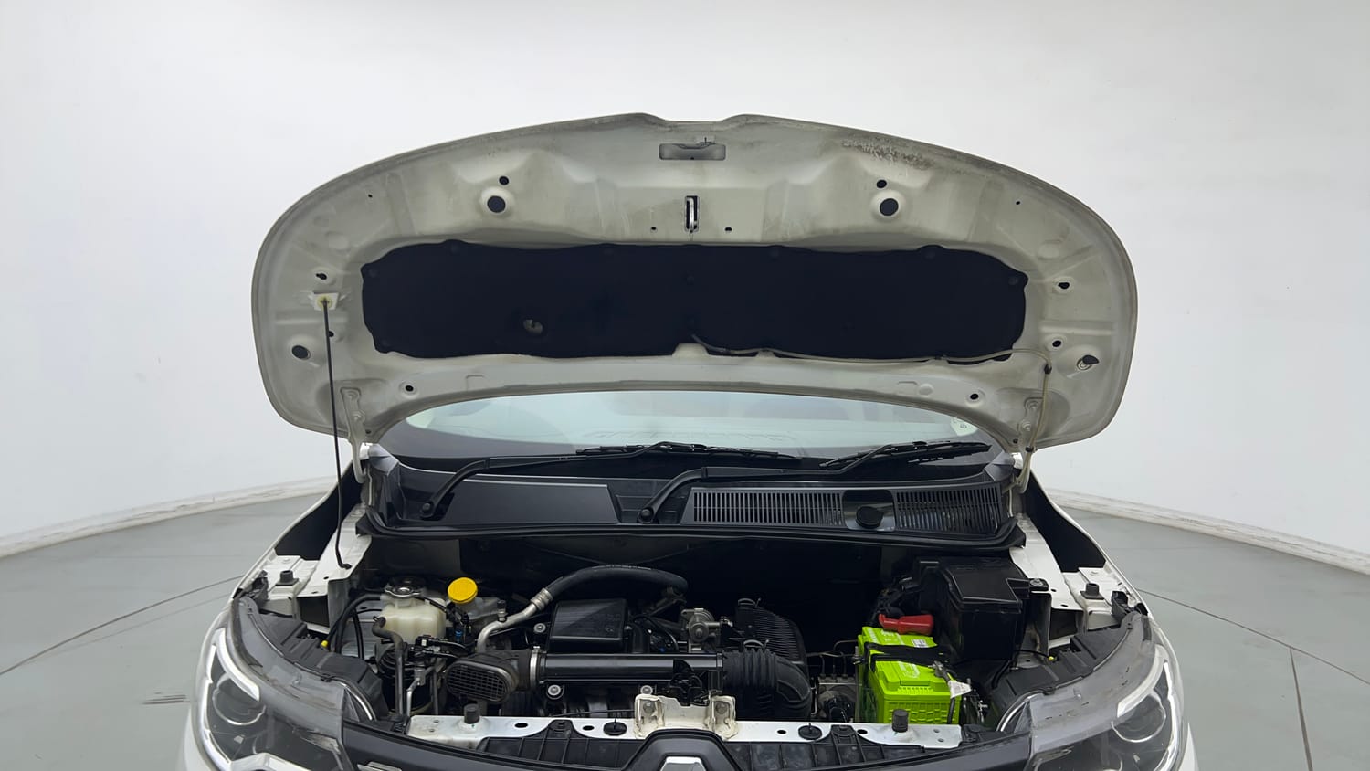 Used 2021 Renault Triber RXZ Petrol Manual engine ENGINE & BONNET OPEN FRONT VIEW