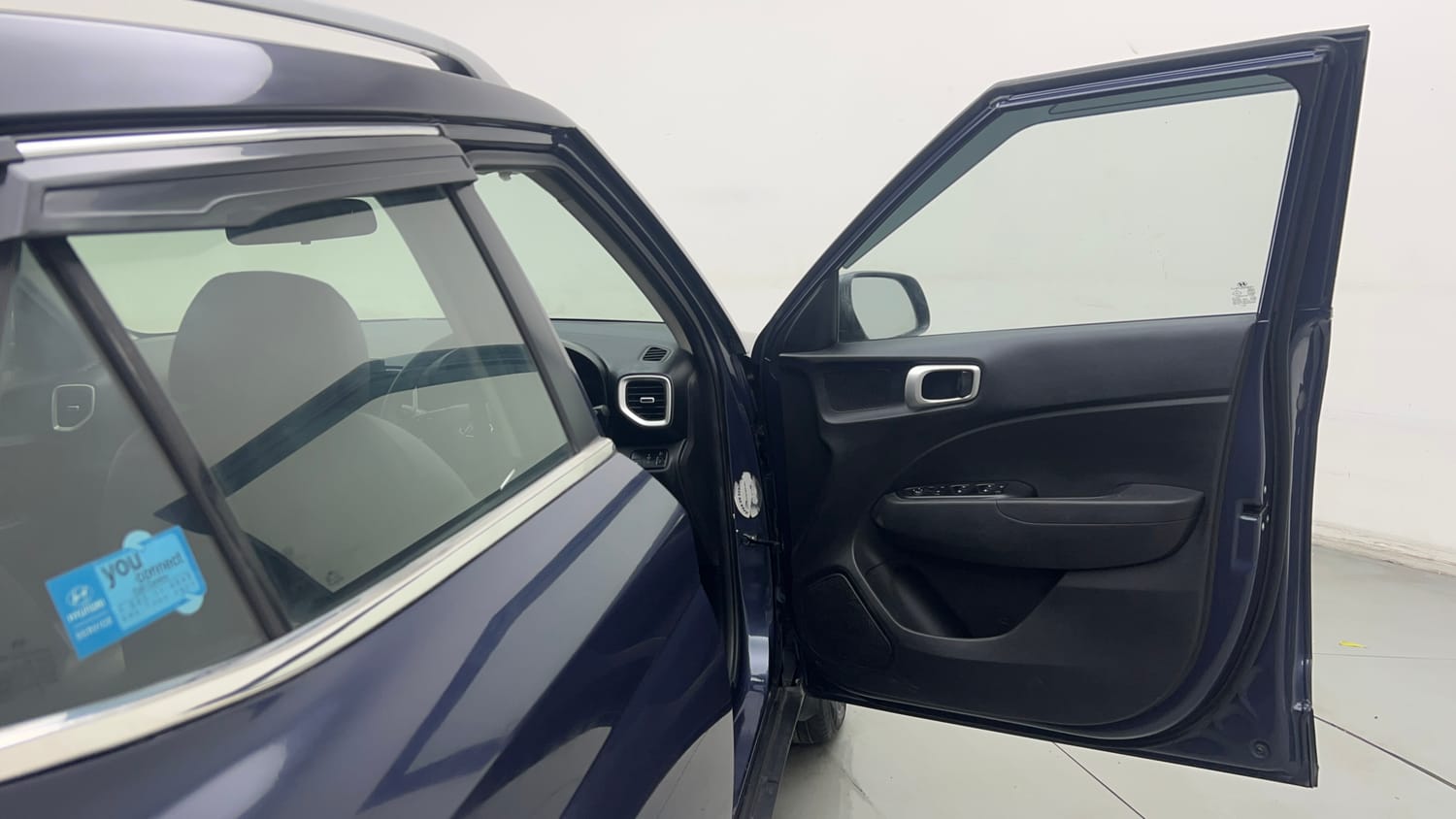 Used 2020 Hyundai Venue S 1.0 Turbo DCT Petrol Automatic interior RIGHT FRONT DOOR OPEN VIEW