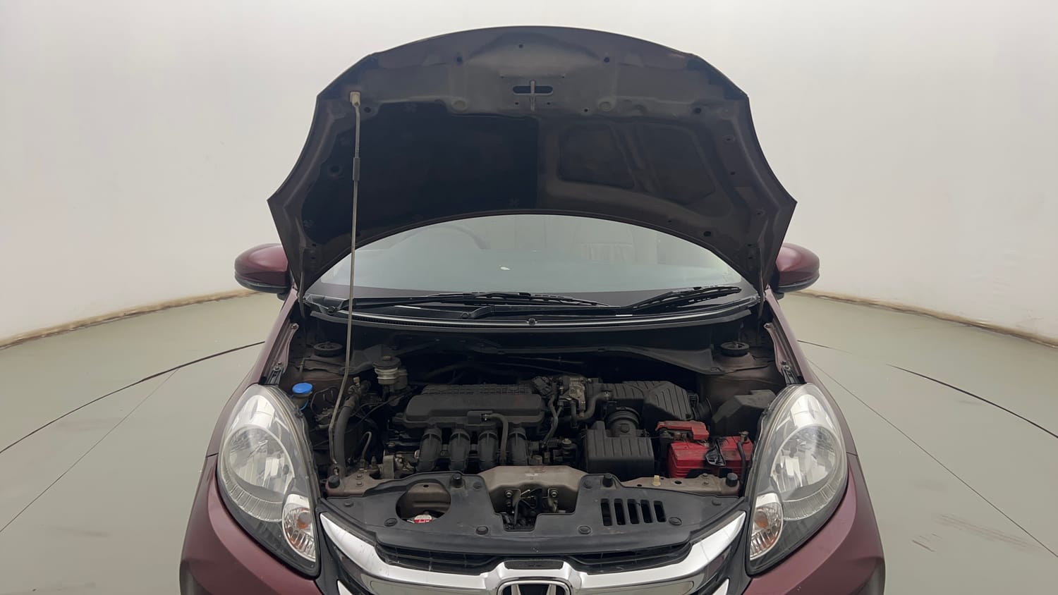 Used 2017 Honda Amaze 1.2 S i-VTEC Petrol Manual engine ENGINE & BONNET OPEN FRONT VIEW