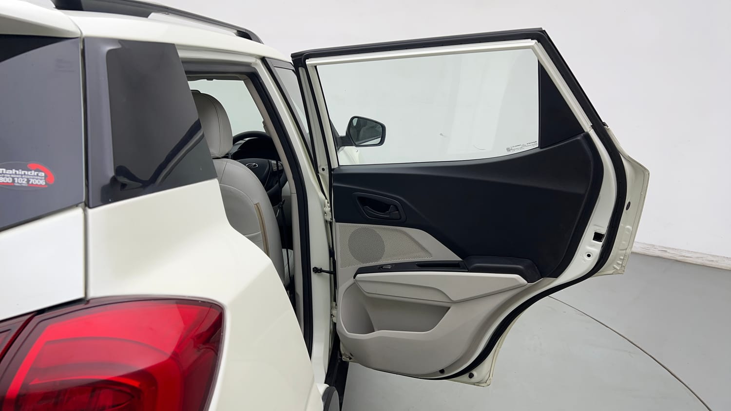 Used 2022 Mahindra XUV 300 W6 1.5 Diesel Diesel Manual interior RIGHT REAR DOOR OPEN VIEW