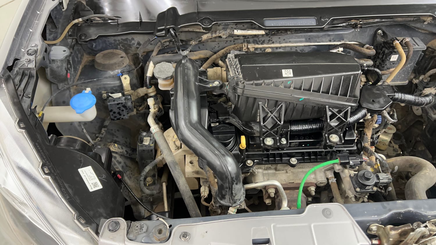 Used 2023 Maruti Suzuki Celerio VXi Petrol Manual engine ENGINE RIGHT SIDE VIEW