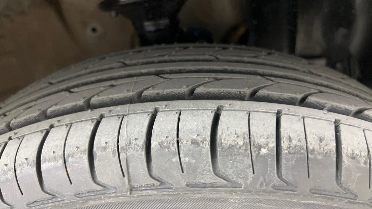 Used 2023 Maruti Suzuki Celerio VXi Petrol Manual tyres RIGHT FRONT TYRE TREAD VIEW
