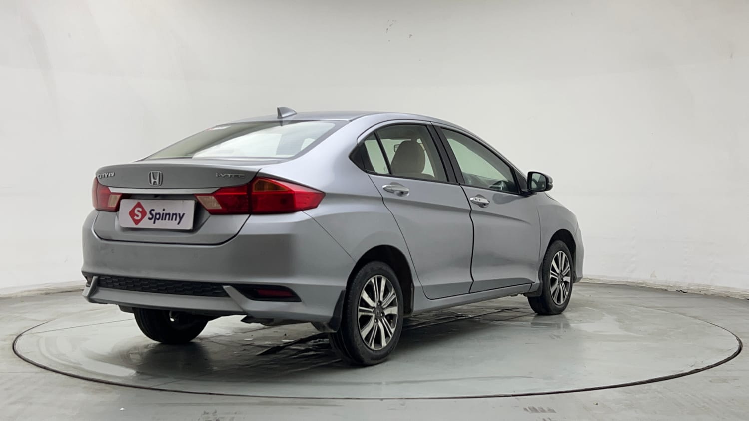 Used 2022 Honda City 4th Generation V Petrol Petrol Manual exterior RIGHT REAR CORNER VIEW