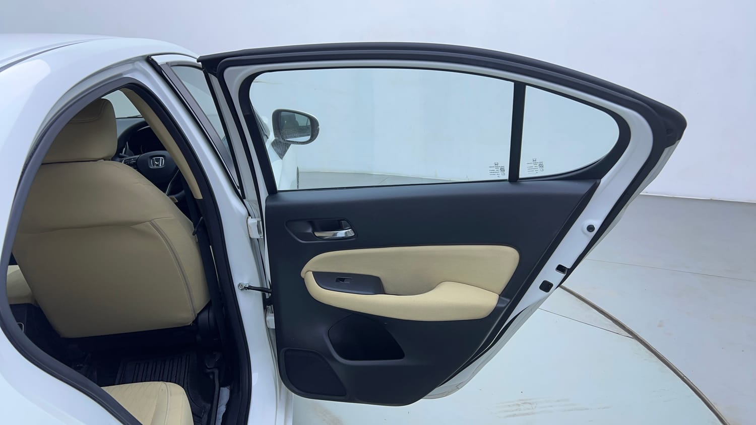 Used 2024 Honda City V Petrol CVT Petrol Automatic interior RIGHT REAR DOOR OPEN VIEW