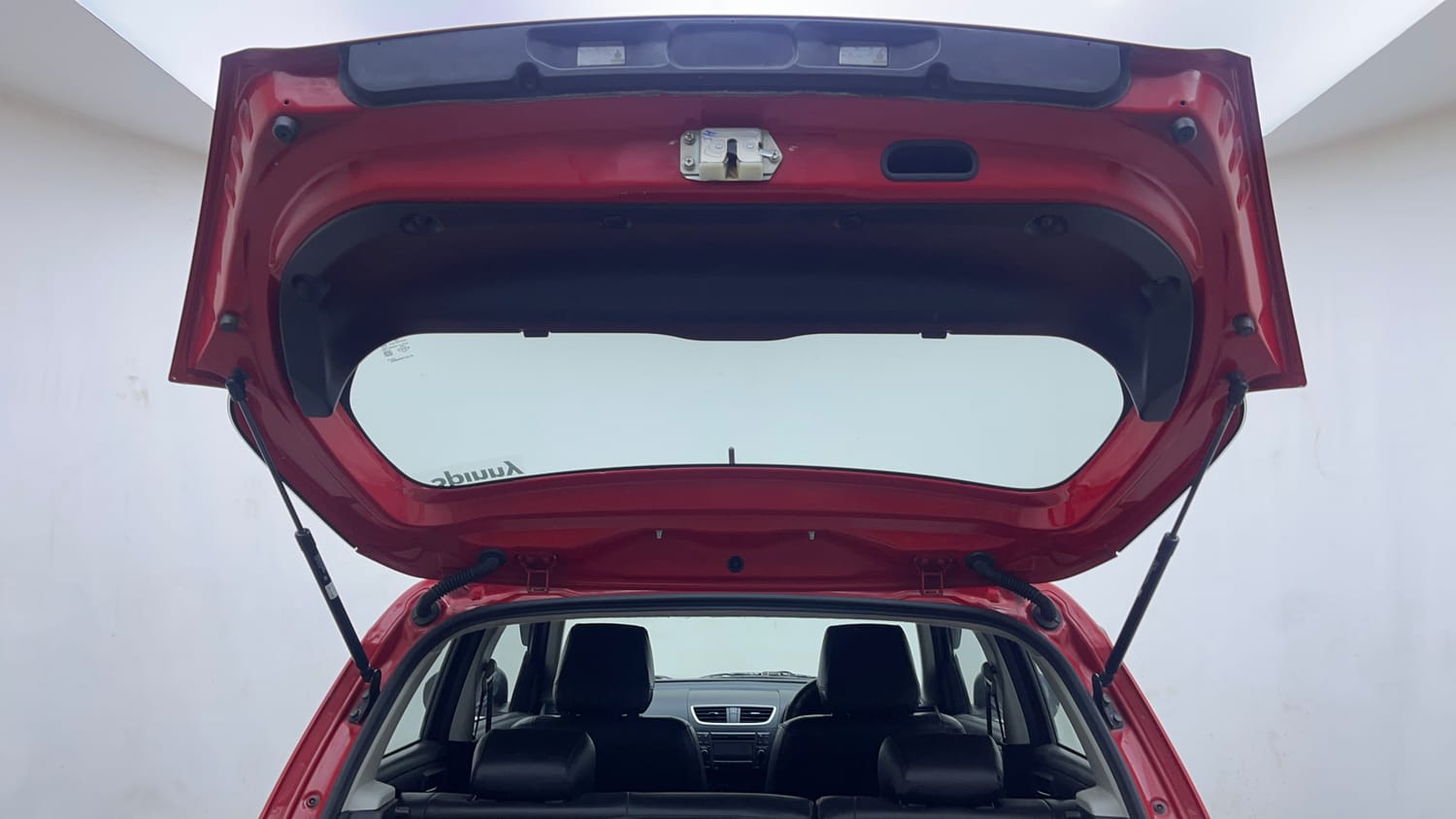 Used 2015 Maruti Suzuki Swift VXi Petrol Manual interior DICKY DOOR OPEN VIEW