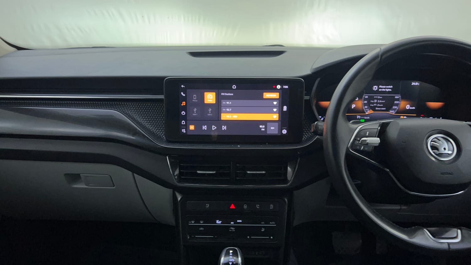 Used 2024 Skoda Kushaq Style 1.5L TSI DSG Petrol Automatic interior MUSIC SYSTEM & AC CONTROL VIEW