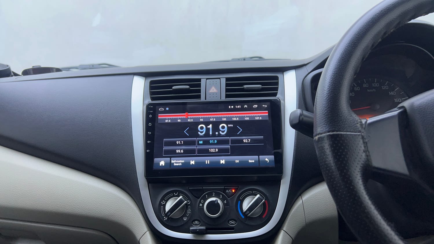 Used 2016 Maruti Suzuki Celerio VXi Petrol Manual interior MUSIC SYSTEM & AC CONTROL VIEW