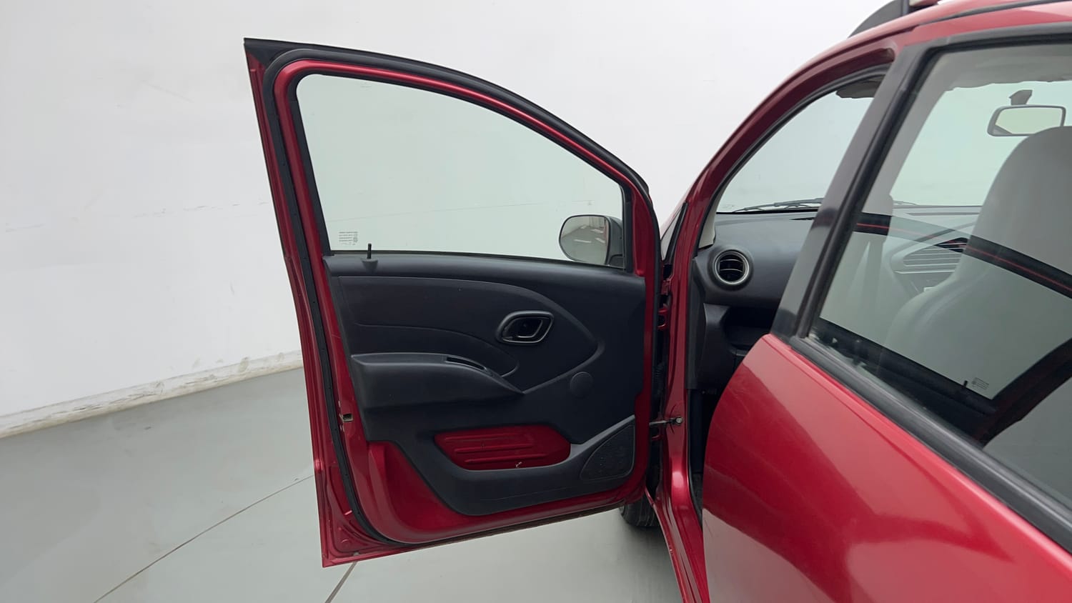 Used 2017 Datsun Redi-GO T (O) Petrol Manual interior LEFT FRONT DOOR OPEN VIEW