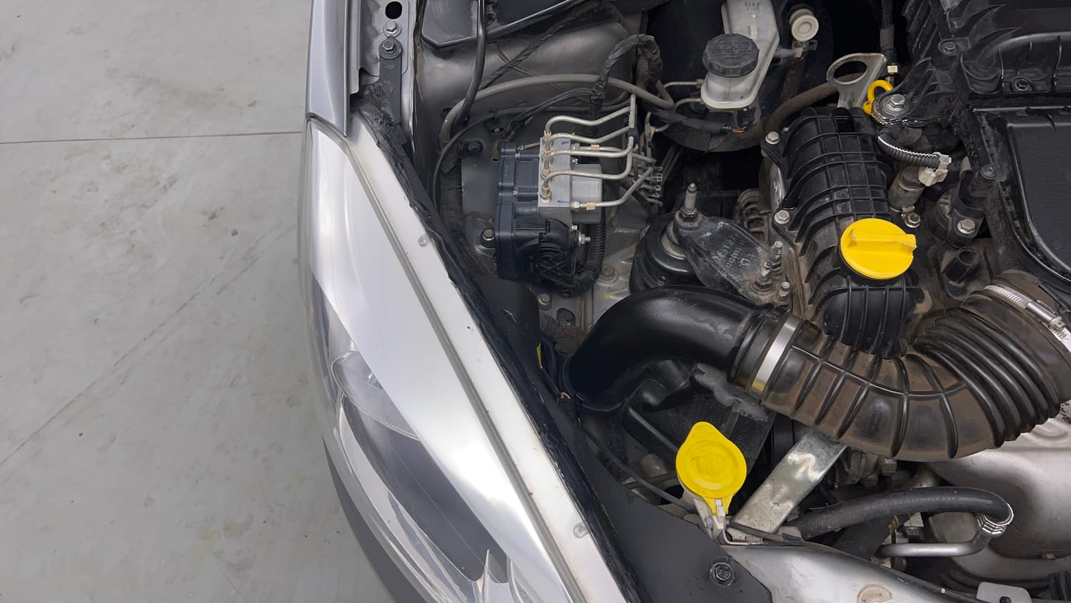 Used 2019 Tata Tiago Revotron XZ Petrol Manual engine ENGINE RIGHT SIDE VIEW