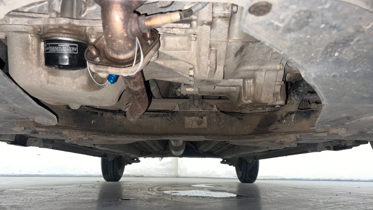 Used 2014 Maruti Suzuki Swift VXi Petrol Manual extra FRONT LEFT UNDERBODY VIEW