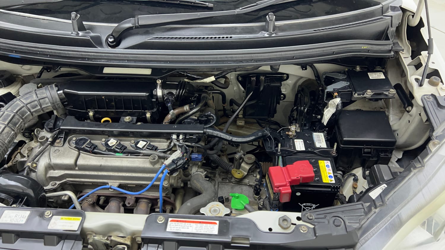 Used 2019 Maruti Suzuki Wagon R 1.0 LXi 1.0 Petrol Manual engine ENGINE LEFT SIDE VIEW