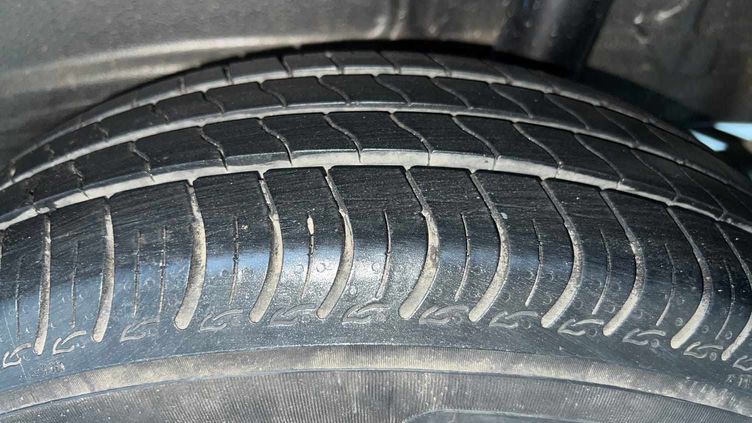 Used 2023 Maruti Suzuki Wagon R VXI 1.0 Petrol Manual tyres LEFT REAR TYRE TREAD VIEW