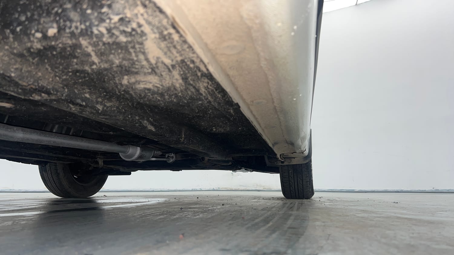 Used 2014 Hyundai Grand i10 Magna 1.2 Kappa VTVT Petrol Manual extra REAR RIGHT UNDERBODY VIEW