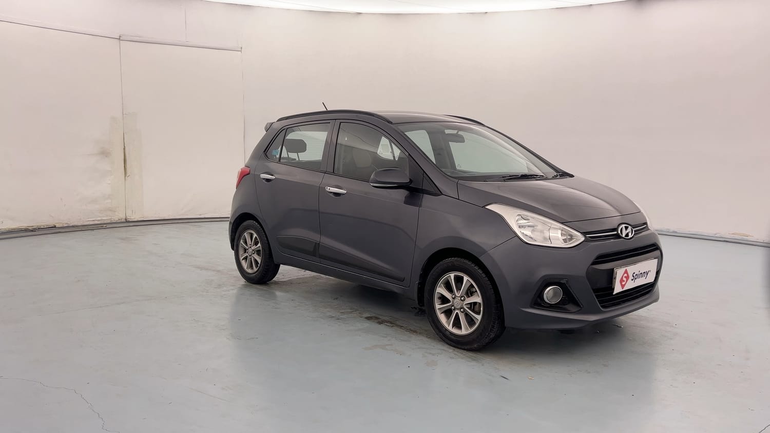 Used 2016 Hyundai Grand i10 Asta 1.2 Kappa VTVT (O) Petrol Manual exterior RIGHT SIDE VIEW